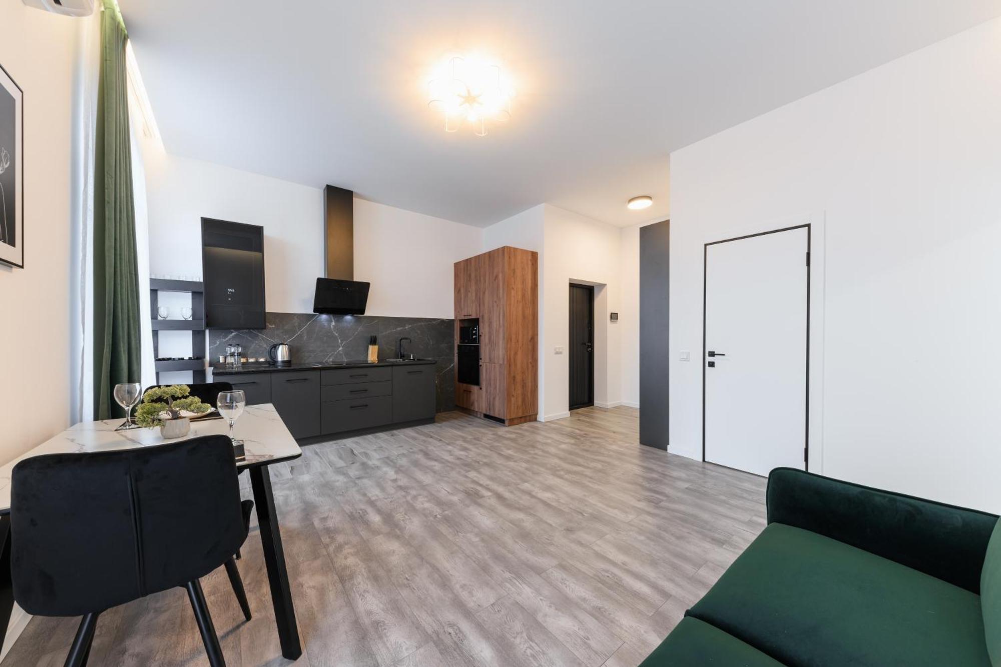 Luxury Apartments Laborca Użhorod Zewnętrze zdjęcie