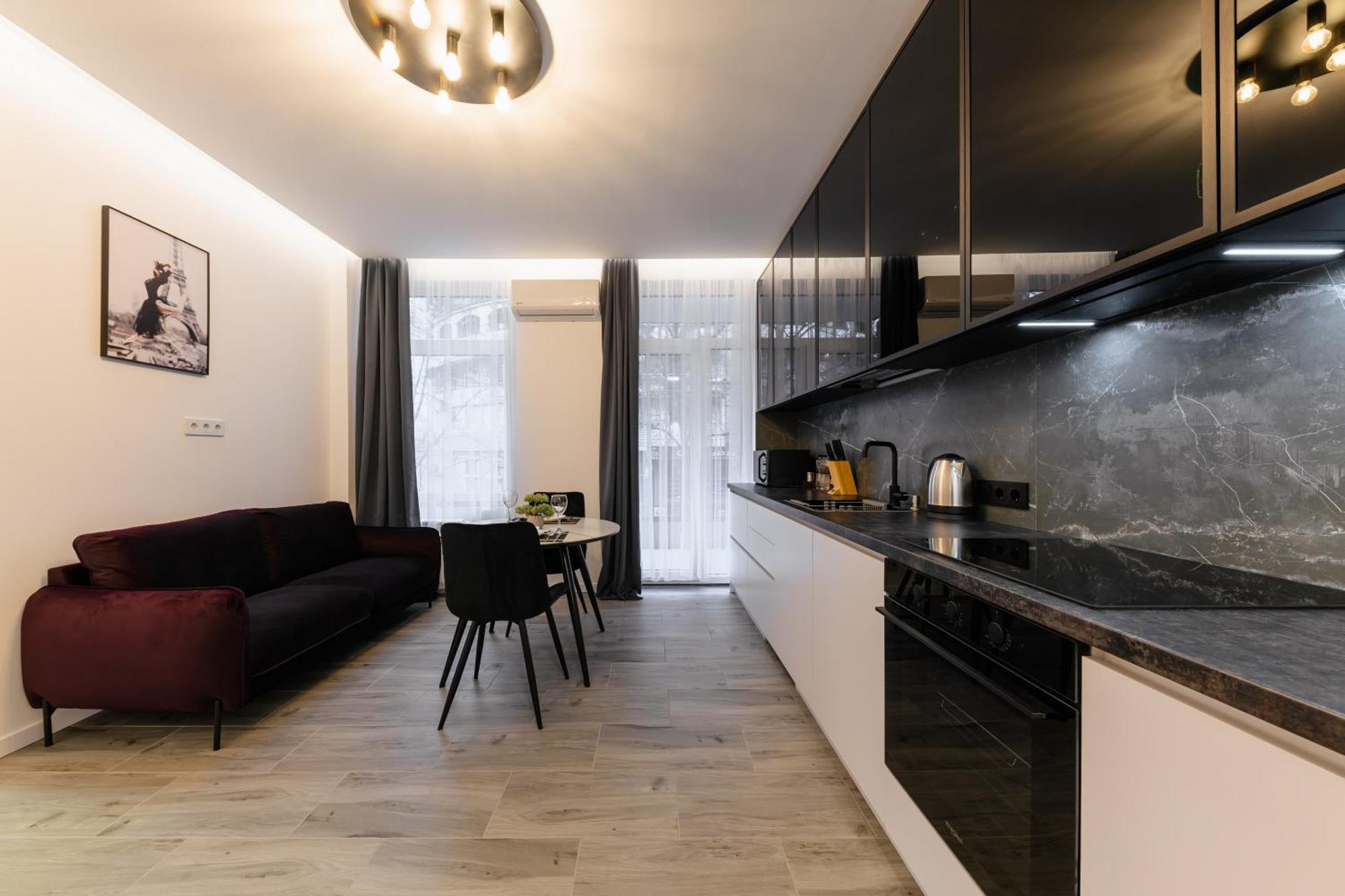 Luxury Apartments Laborca Użhorod Zewnętrze zdjęcie
