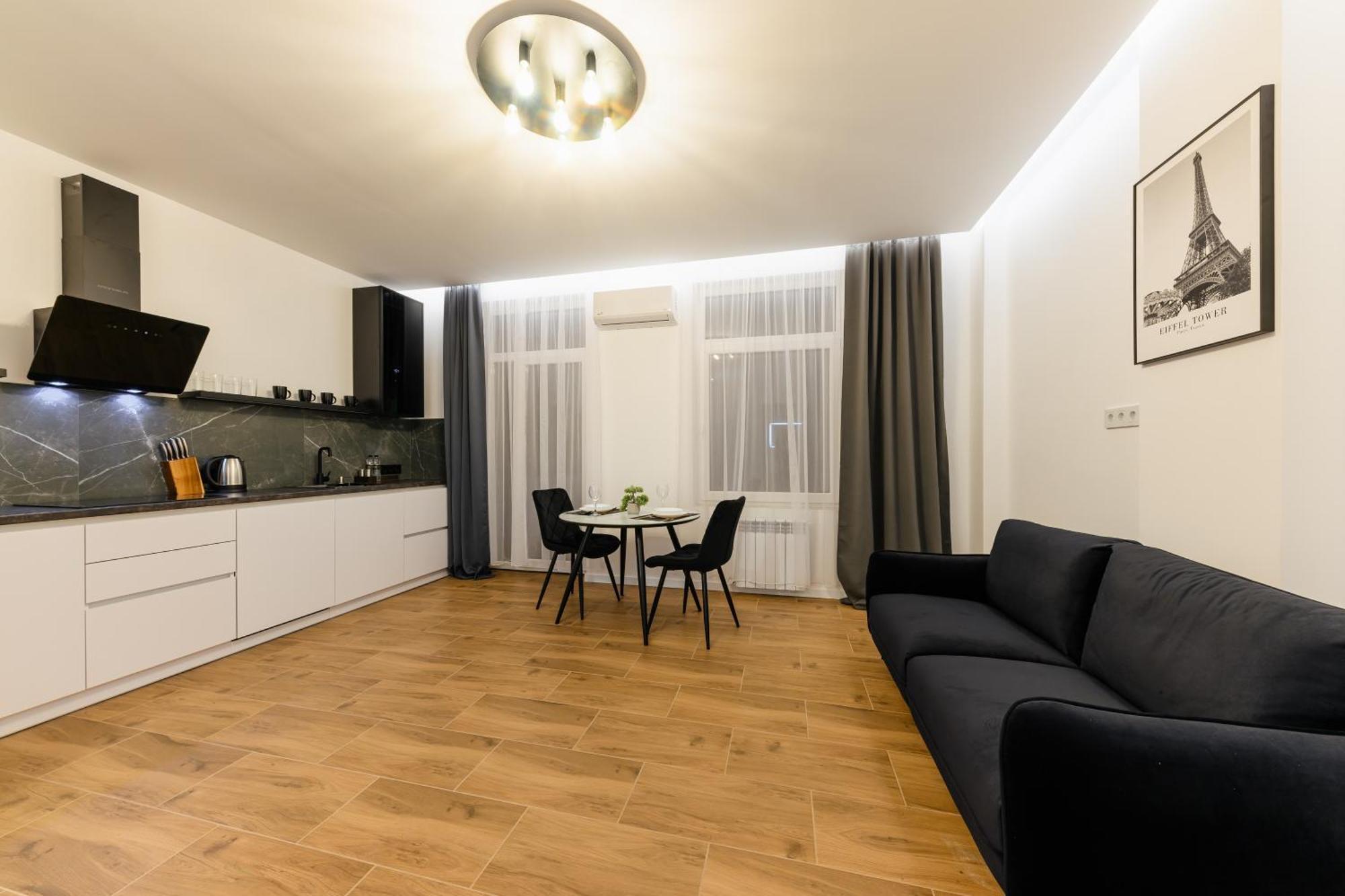 Luxury Apartments Laborca Użhorod Zewnętrze zdjęcie